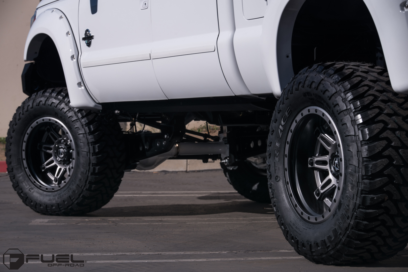 Ford F-350 Hostage II - D232 Gallery - Fuel Off-Road Wheels