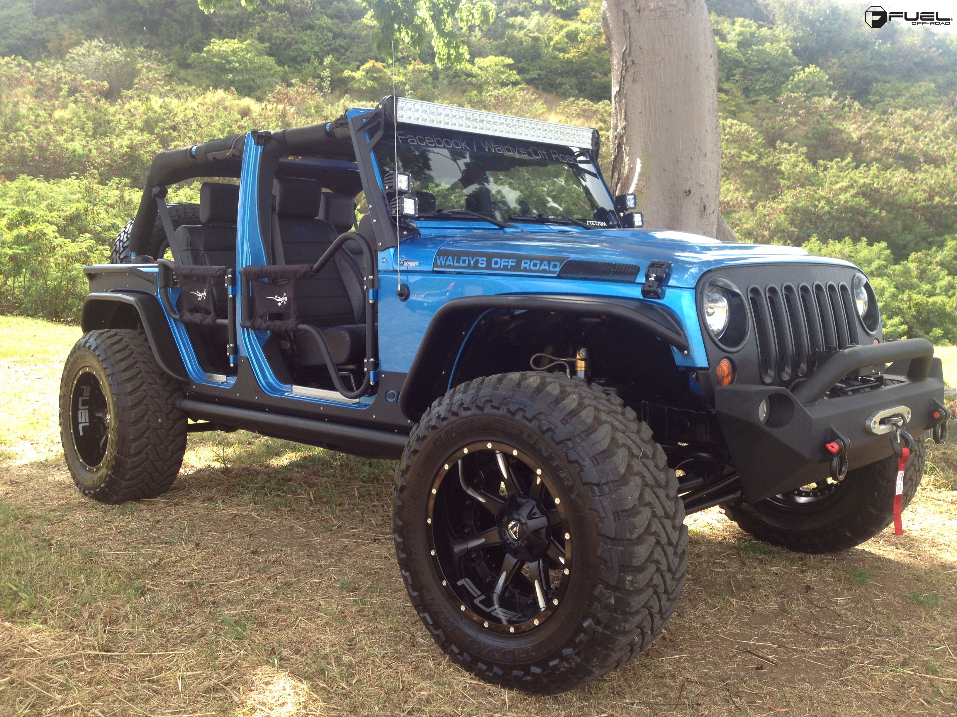 Jeep Wrangler with Fuel 2-Piece Wheels Nutz - D251