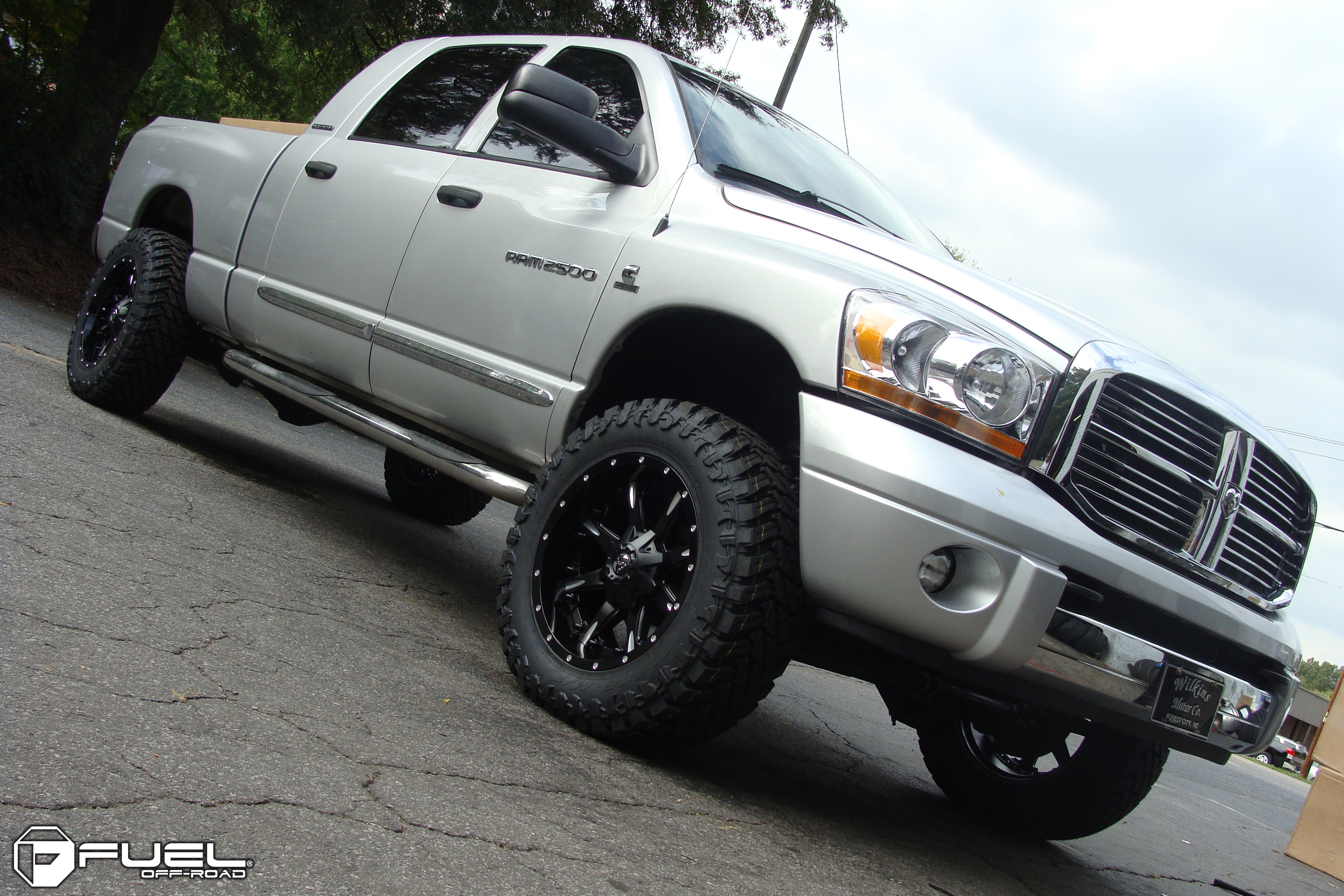 Dodge Ram 2500 Nutz - D251 Gallery - Fuel Off-Road Wheels
